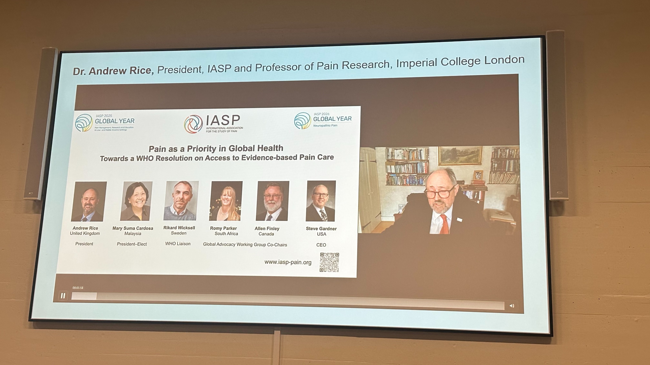 ภาพประกอบ 4